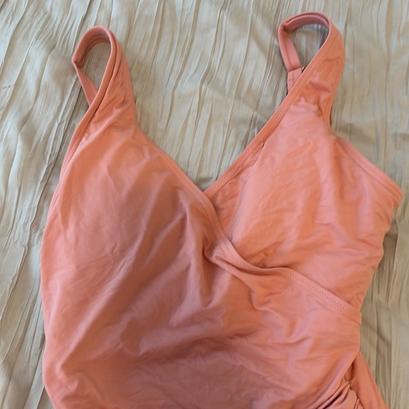 Michael Kors swim suit size 10 - Picture 2 of 7